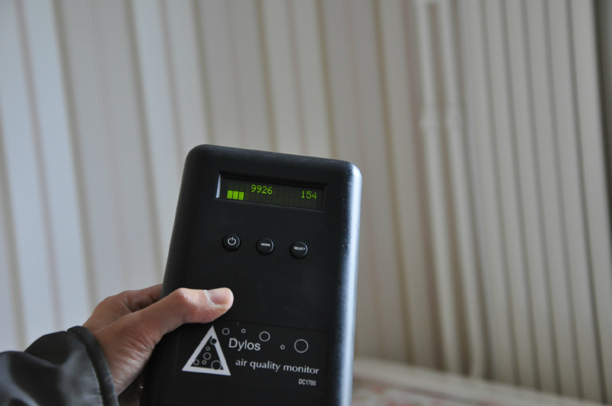 室内空气是否干净？净化器是否有用？Blueair净化性能是否更强？入户测试进您家，Blueair让您放心！