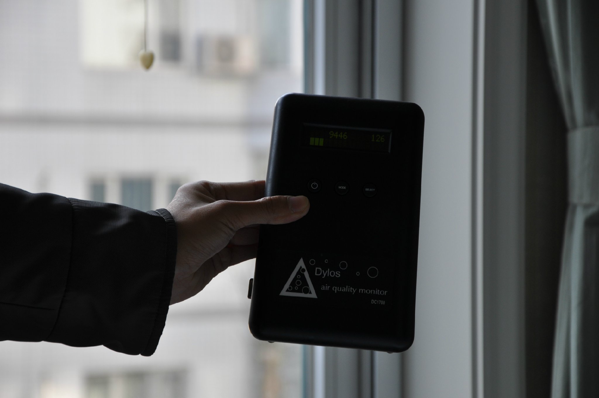 室内空气是否干净？净化器是否有用？Blueair净化性能是否更强？入户测试进您家，Blueair让您放心！