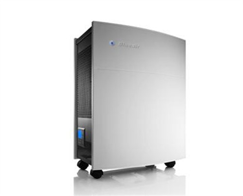 此次事故是由位于阿里索峡谷的天然气公司 SoCalGas的天然气存储设备引起的大量甲烷喷发造成,目前已有数以千计的家庭撤离,附近多所学校也已关闭,另有因天然气泄漏异味导致急性呕吐的报告。