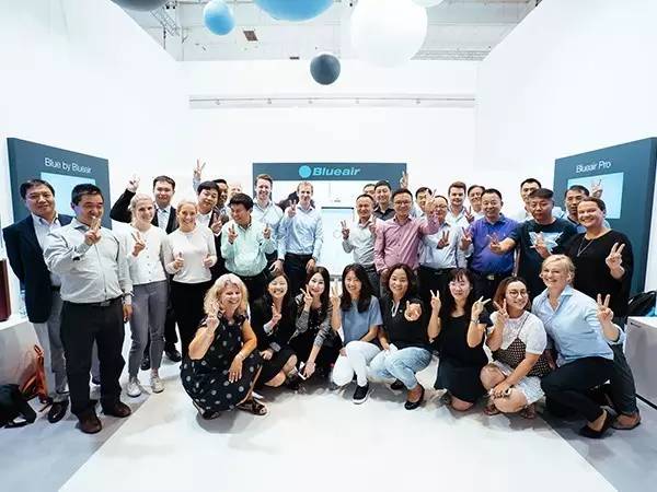 4578542887.jpg 4.jpg