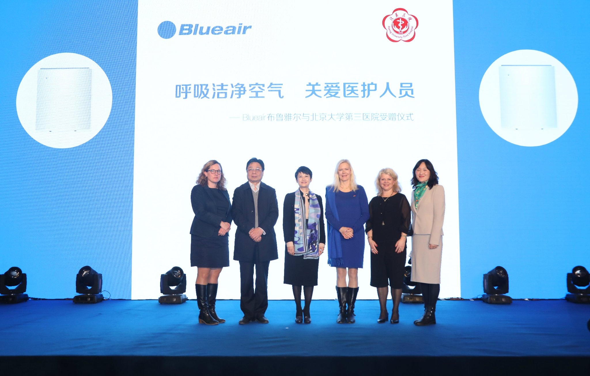 点击放大图片浏览