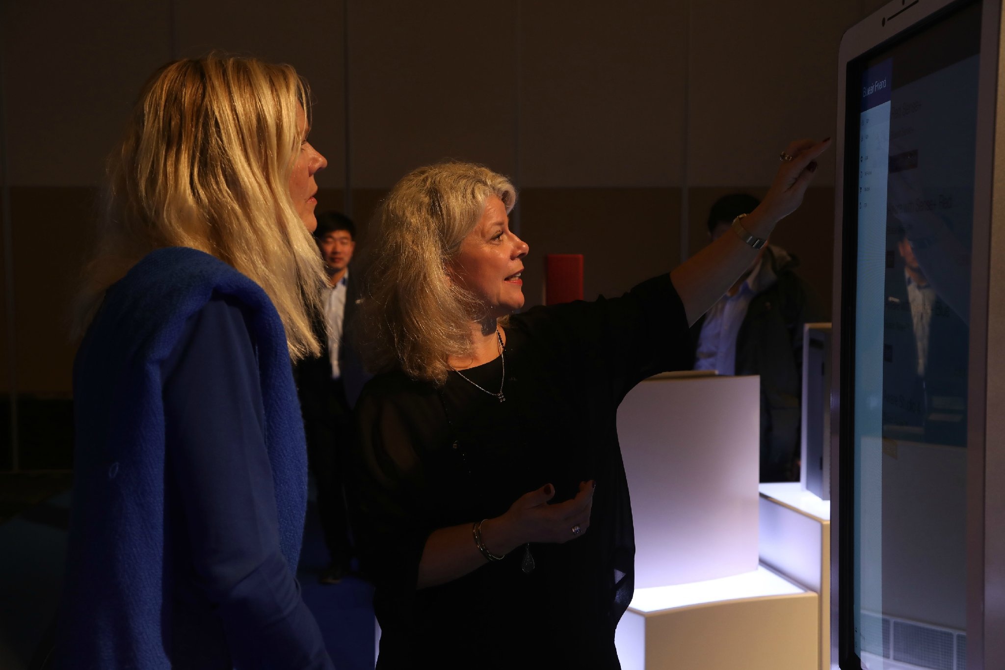 点击放大图片浏览