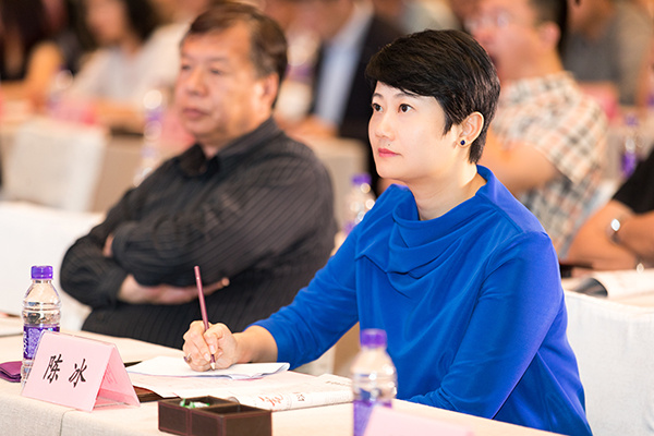 点击放大图片浏览