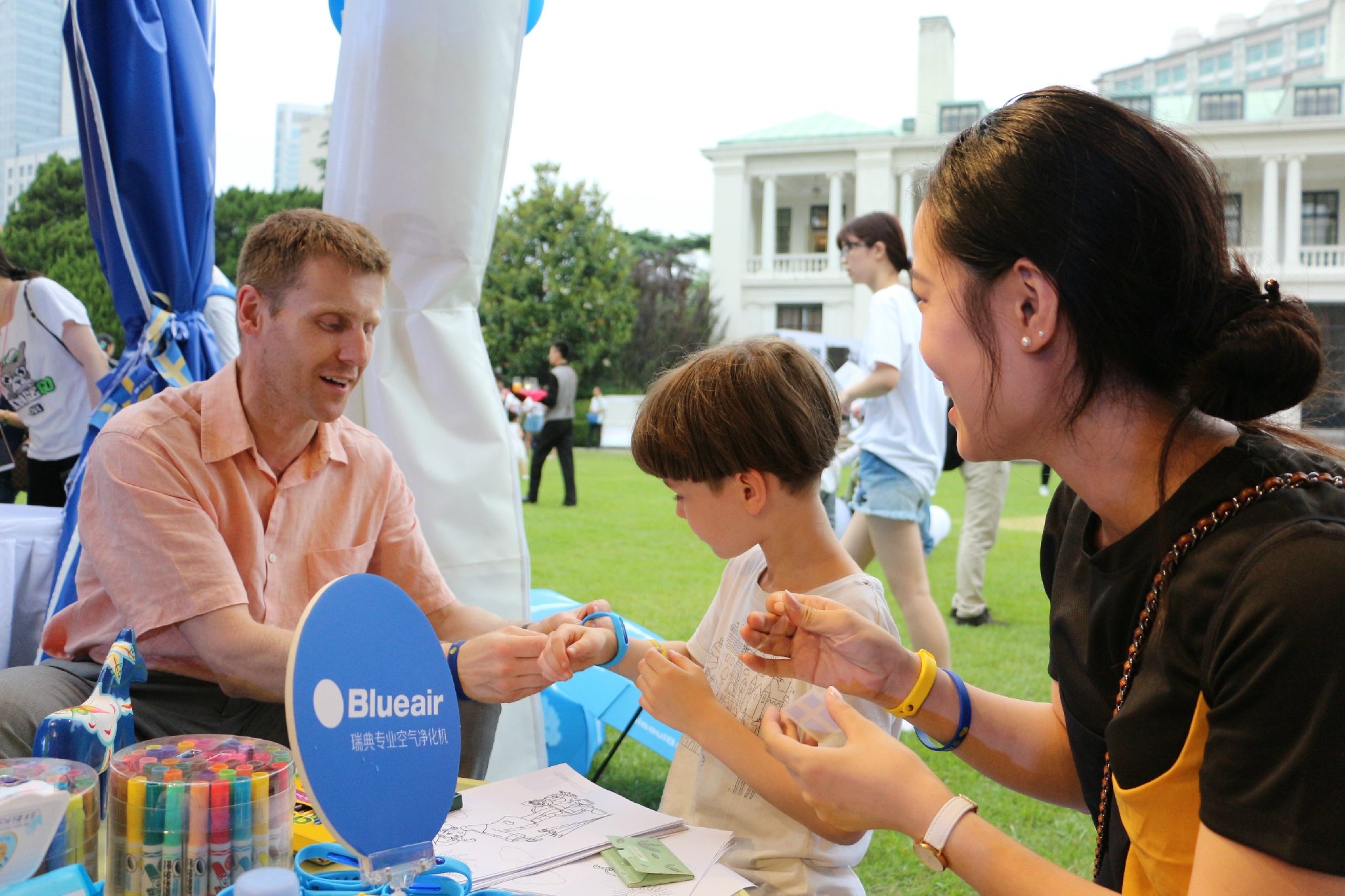 点击放大图片浏览