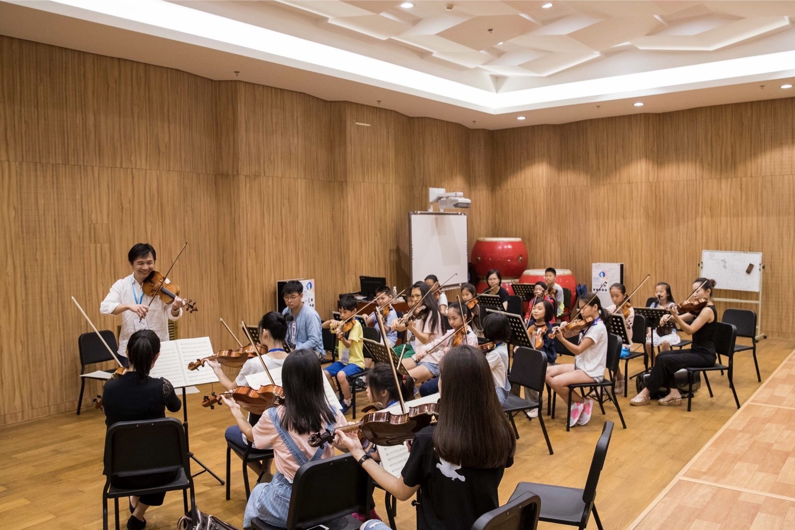 点击放大图片浏览