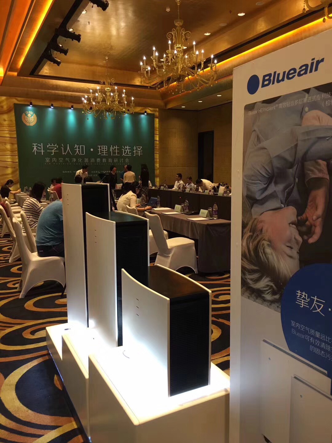 点击放大图片浏览