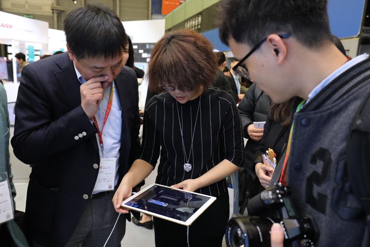 洁净空气 智享生活-布鲁雅尔给您 带来全新的未来生活方式 布鲁雅尔,布鲁雅尔空气净化器,布鲁雅尔空气净化器,blueair新产品,blueair空气净化器