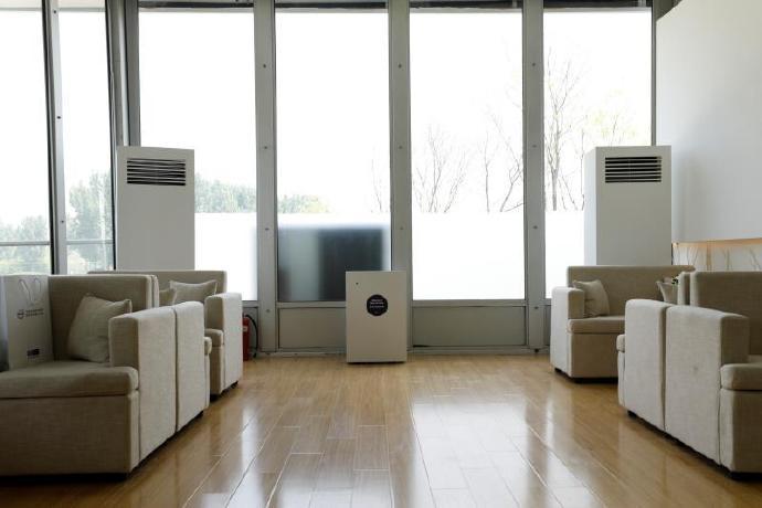 点击放大图片浏览