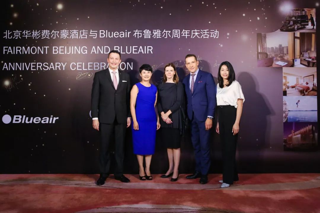 点击放大图片浏览