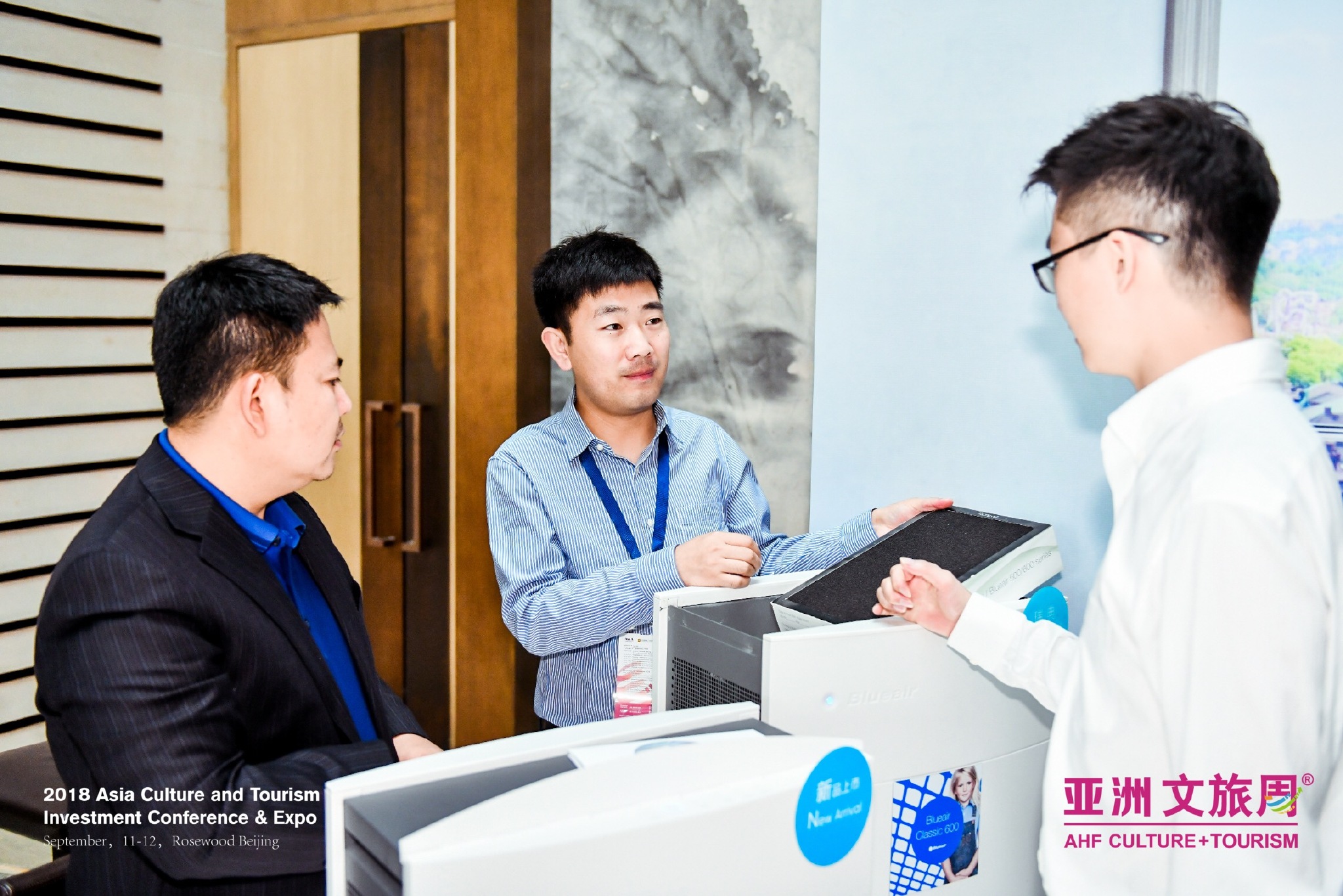 点击放大图片浏览