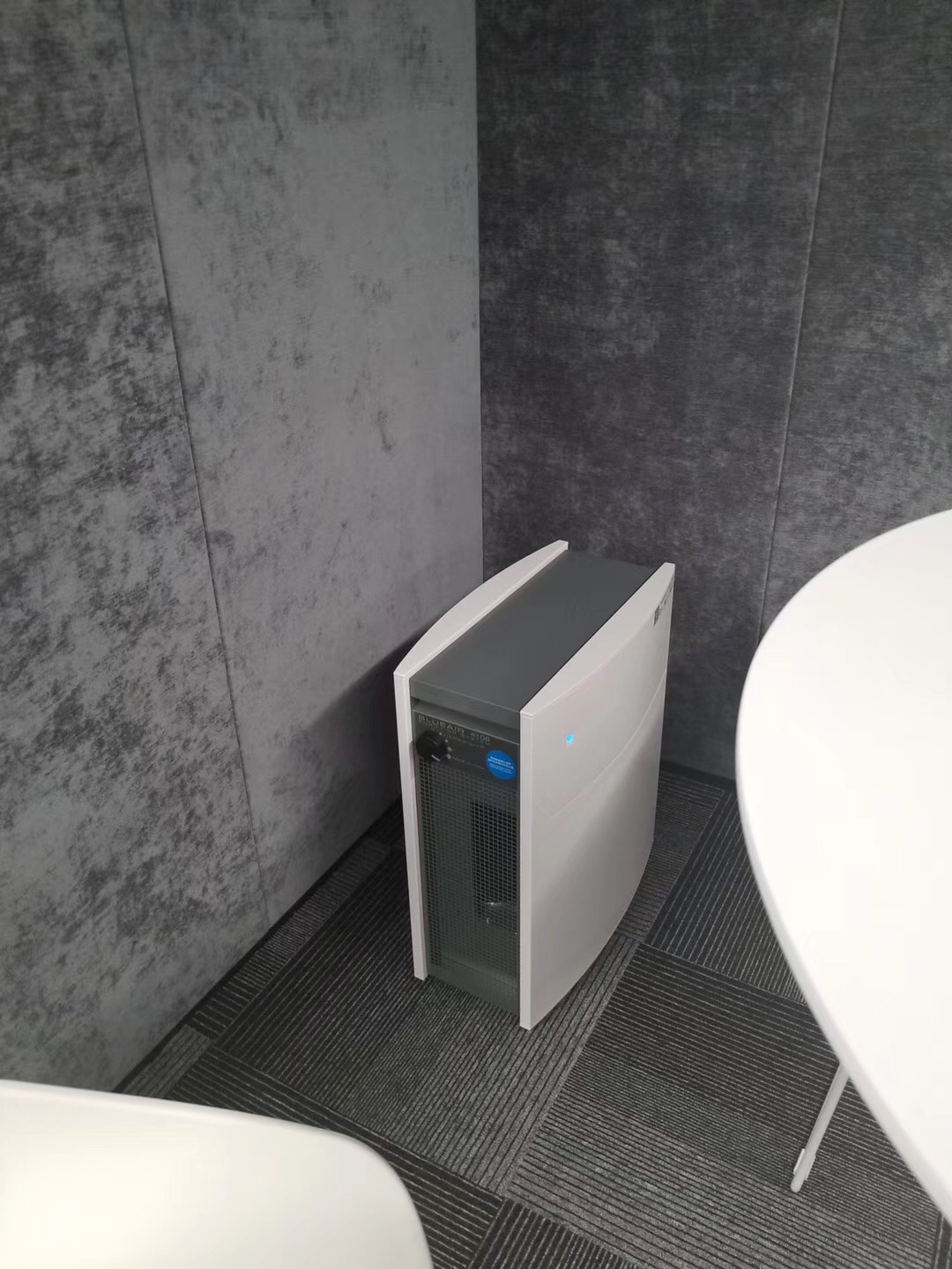 点击放大图片浏览