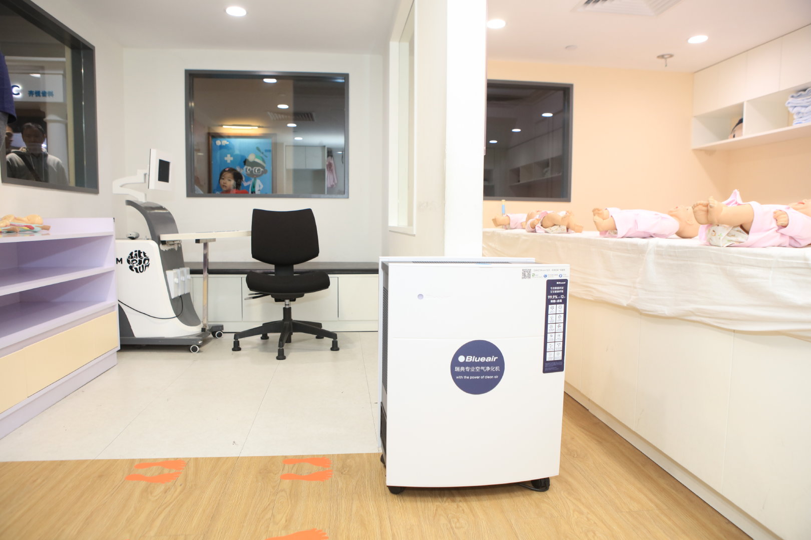 点击放大图片浏览